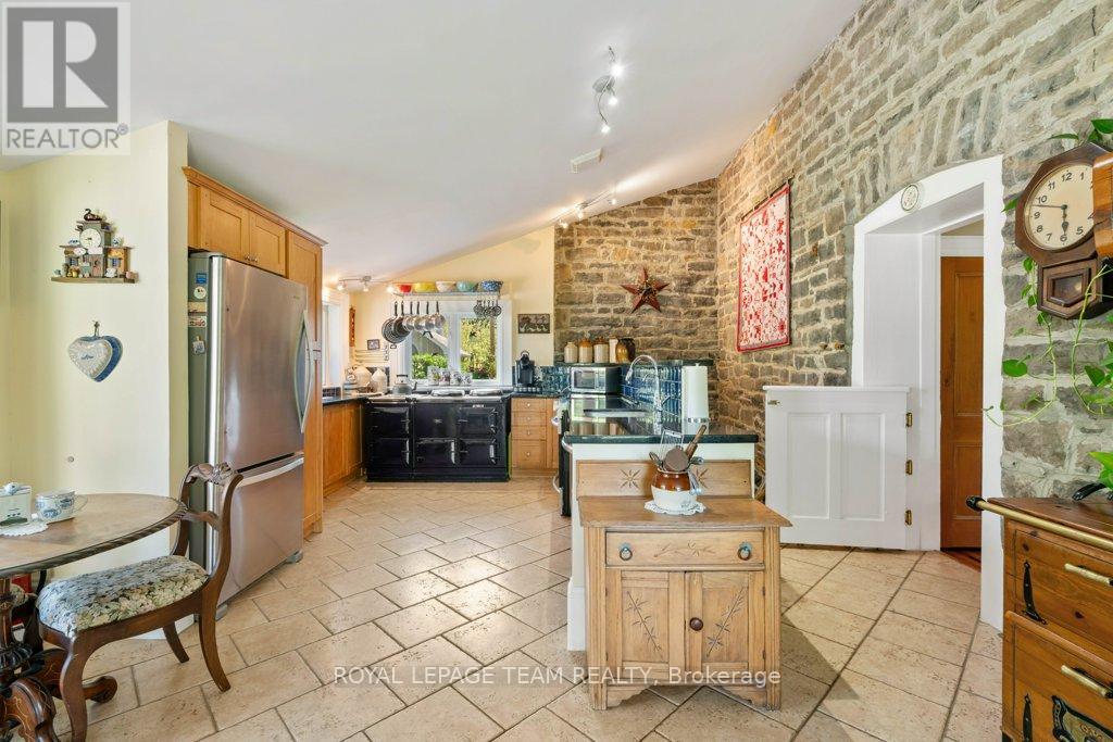 10095 SHAW ROAD - 15