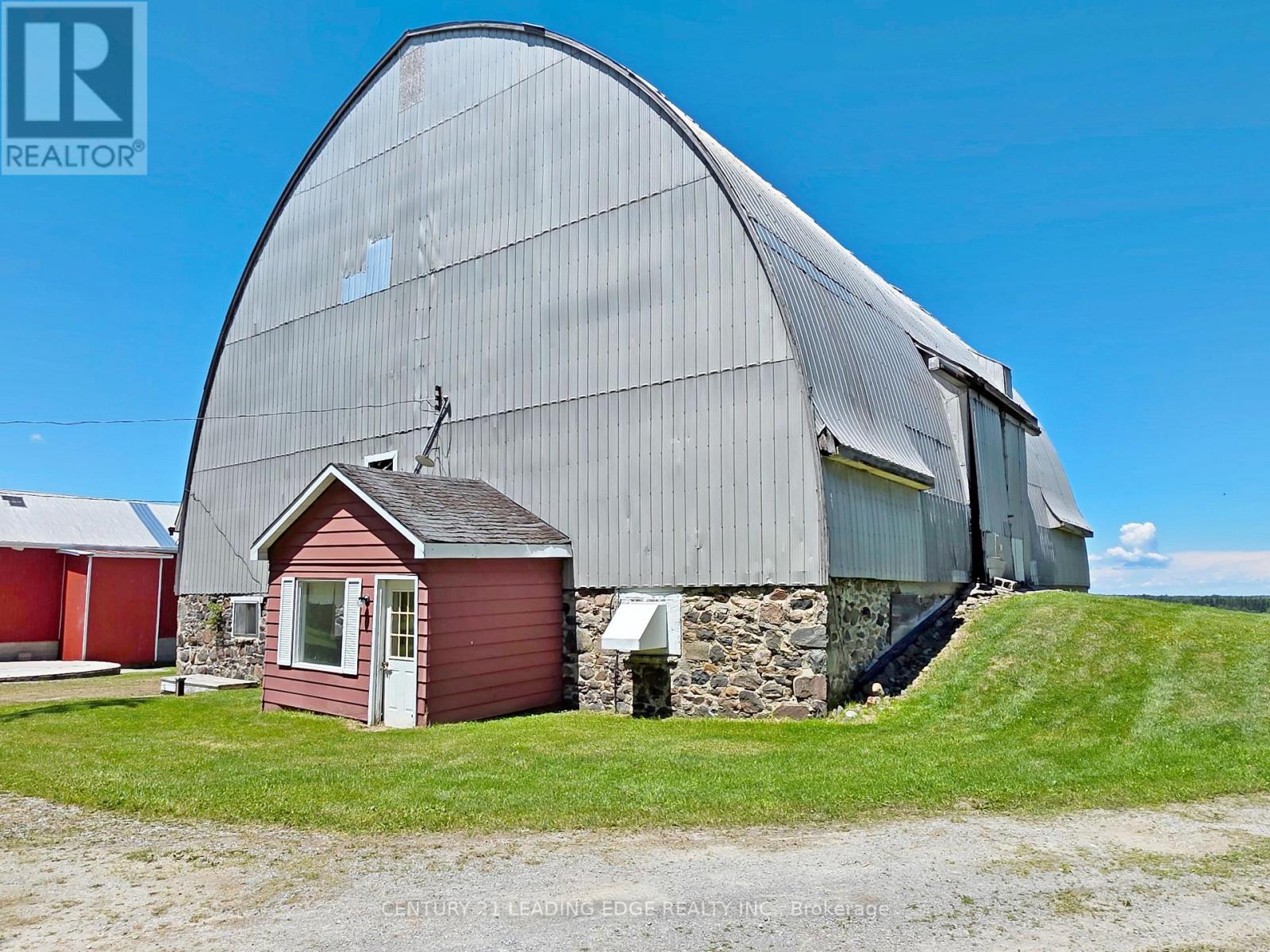 362 VICTORIA ROAD - 43