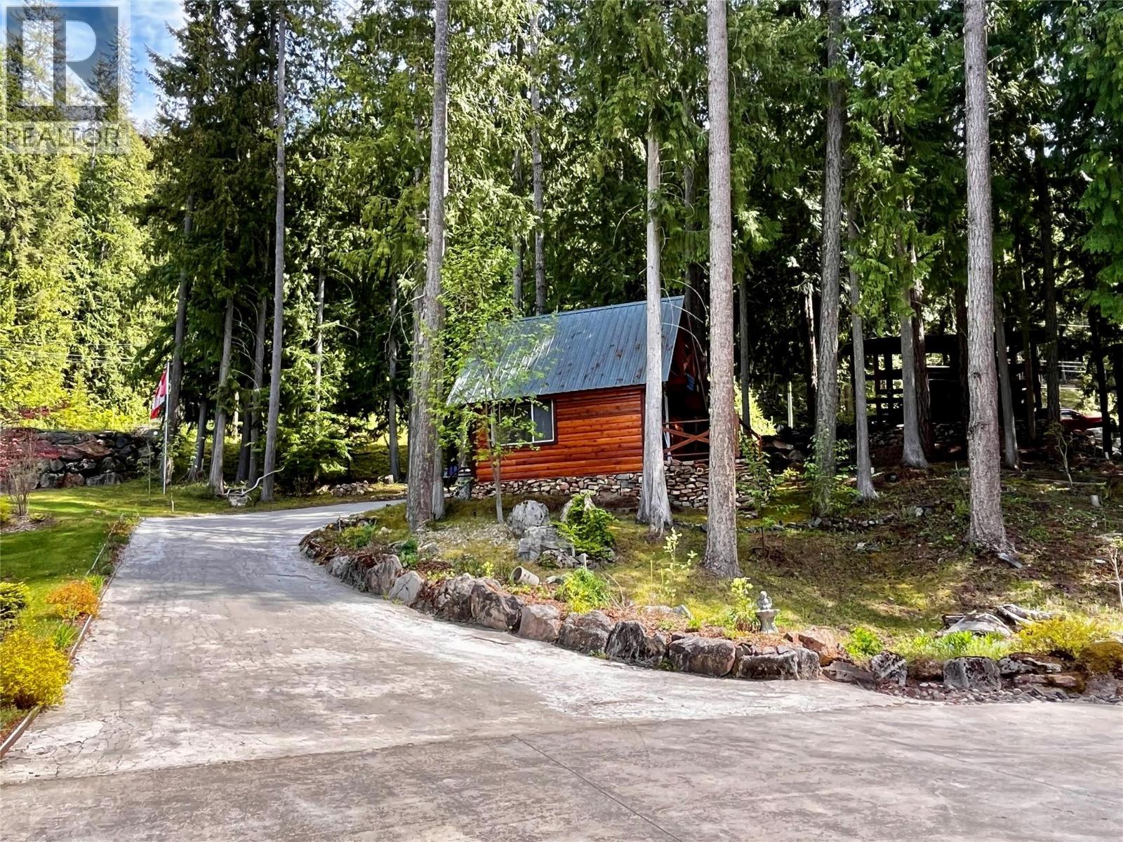 516 Bayview Road - 82
