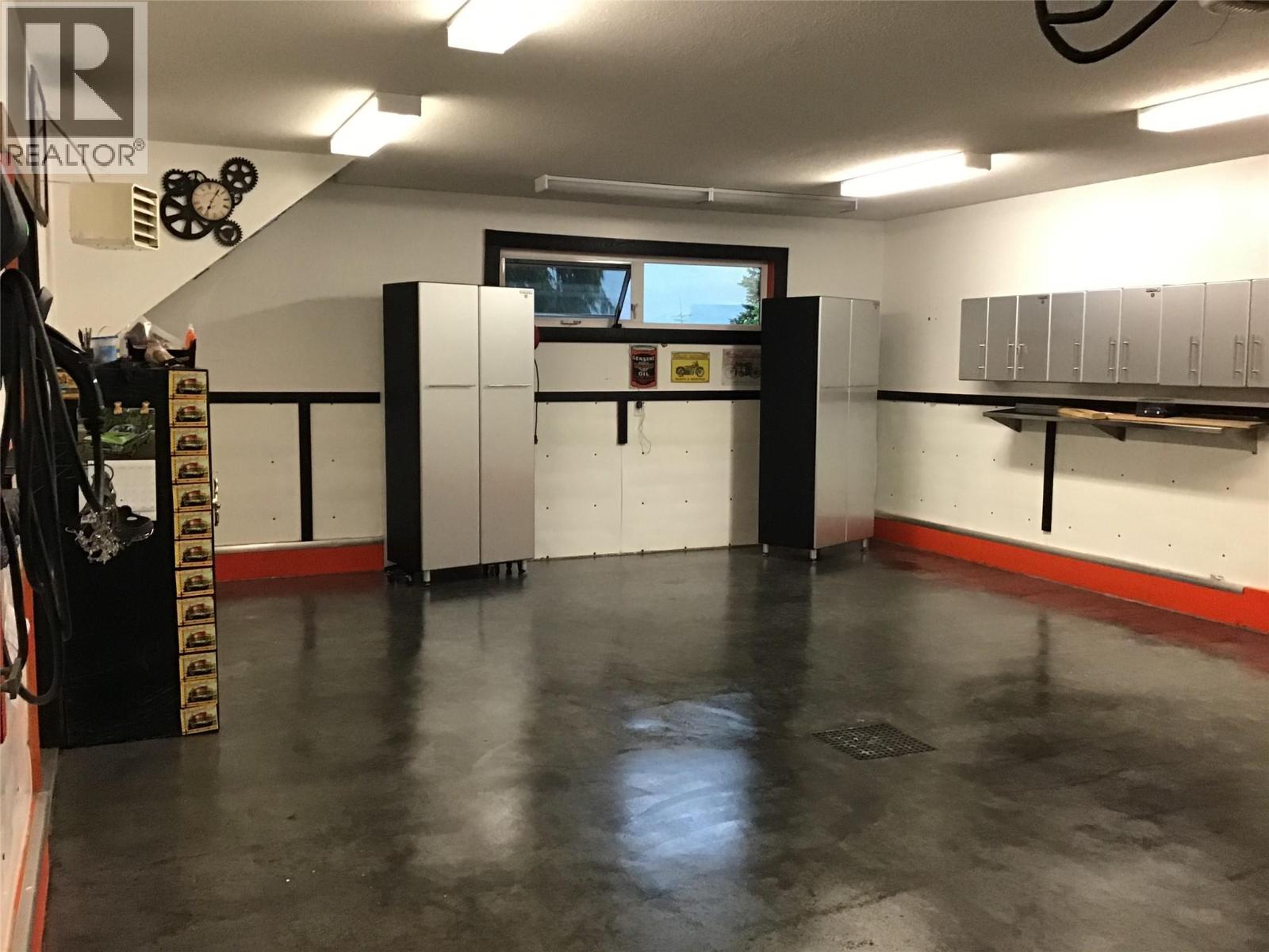 516 Bayview Road - 37