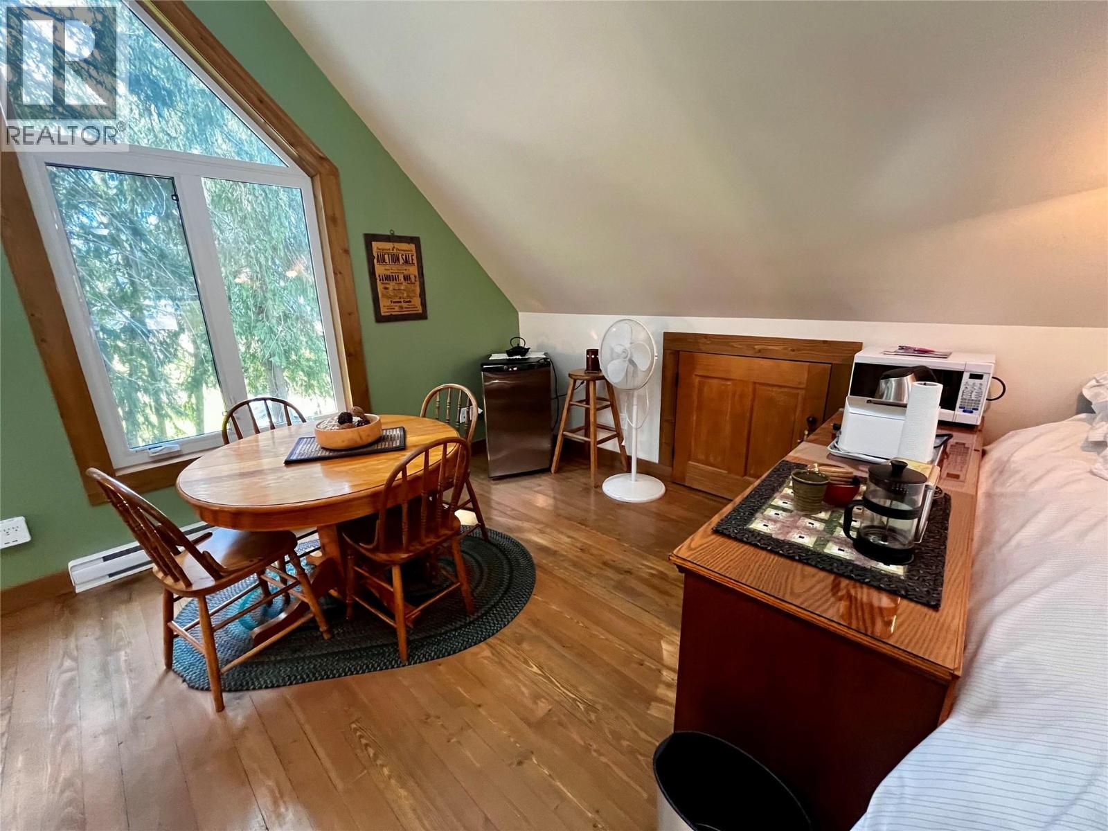 516 Bayview Road - 47