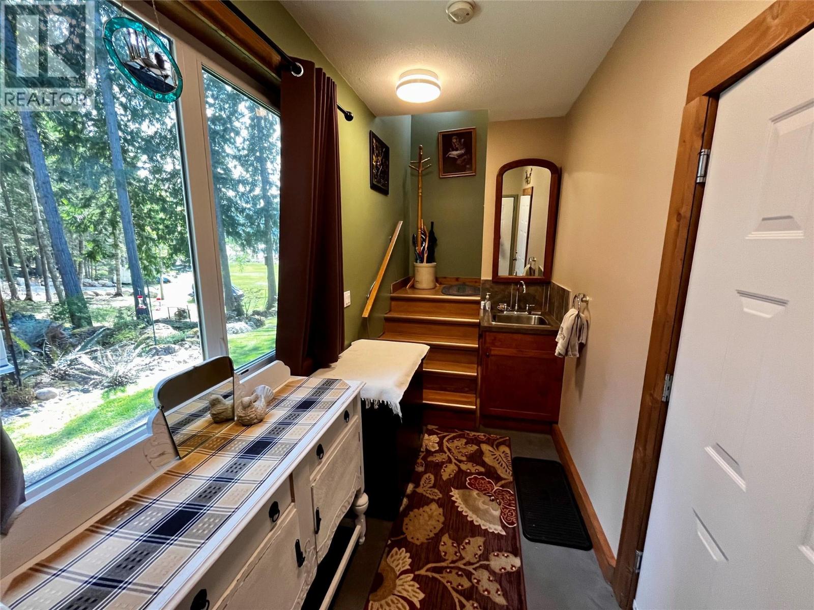 516 Bayview Road - 39