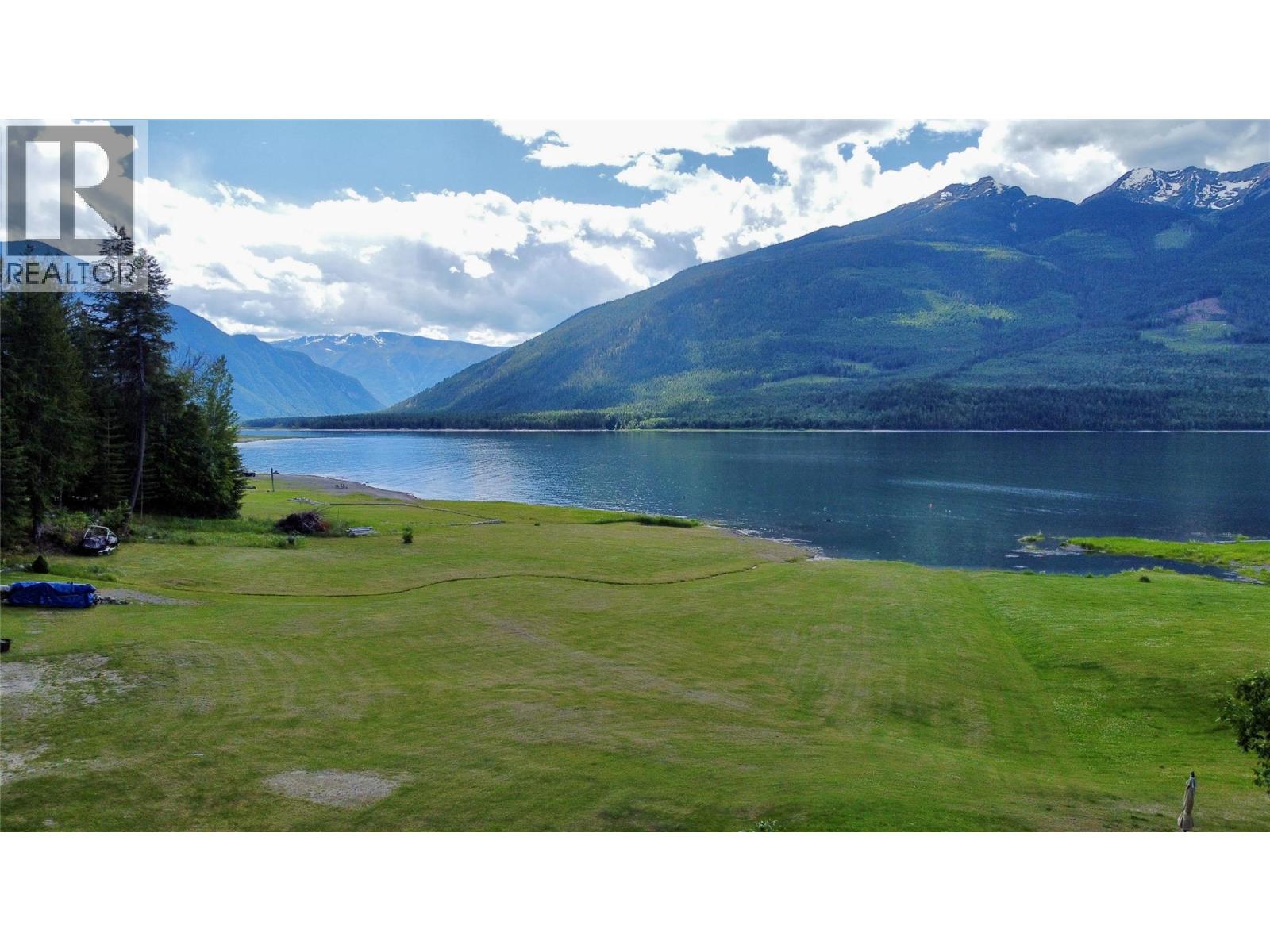 516 Bayview Road - 64