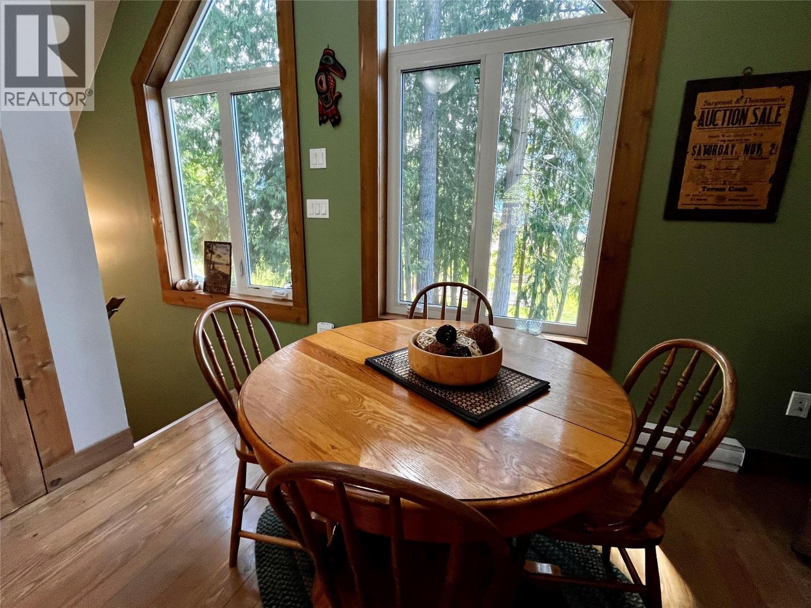 516 Bayview Road - 48