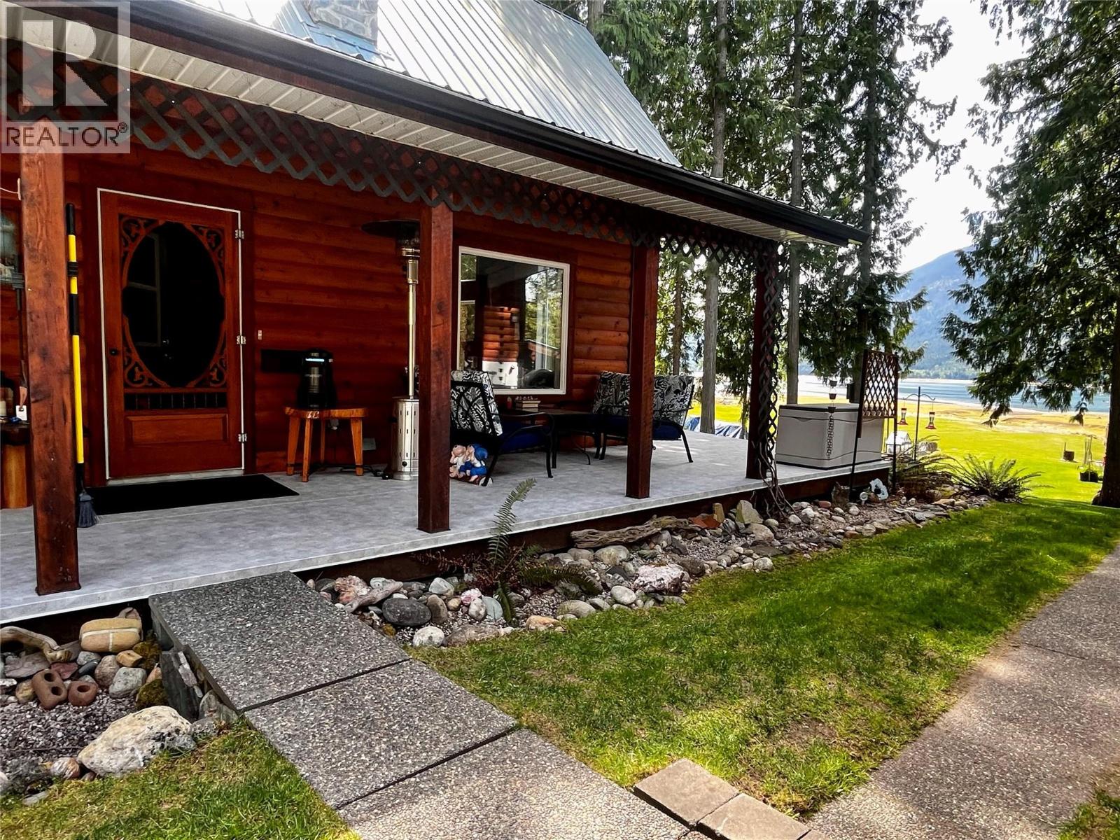 516 Bayview Road - 34