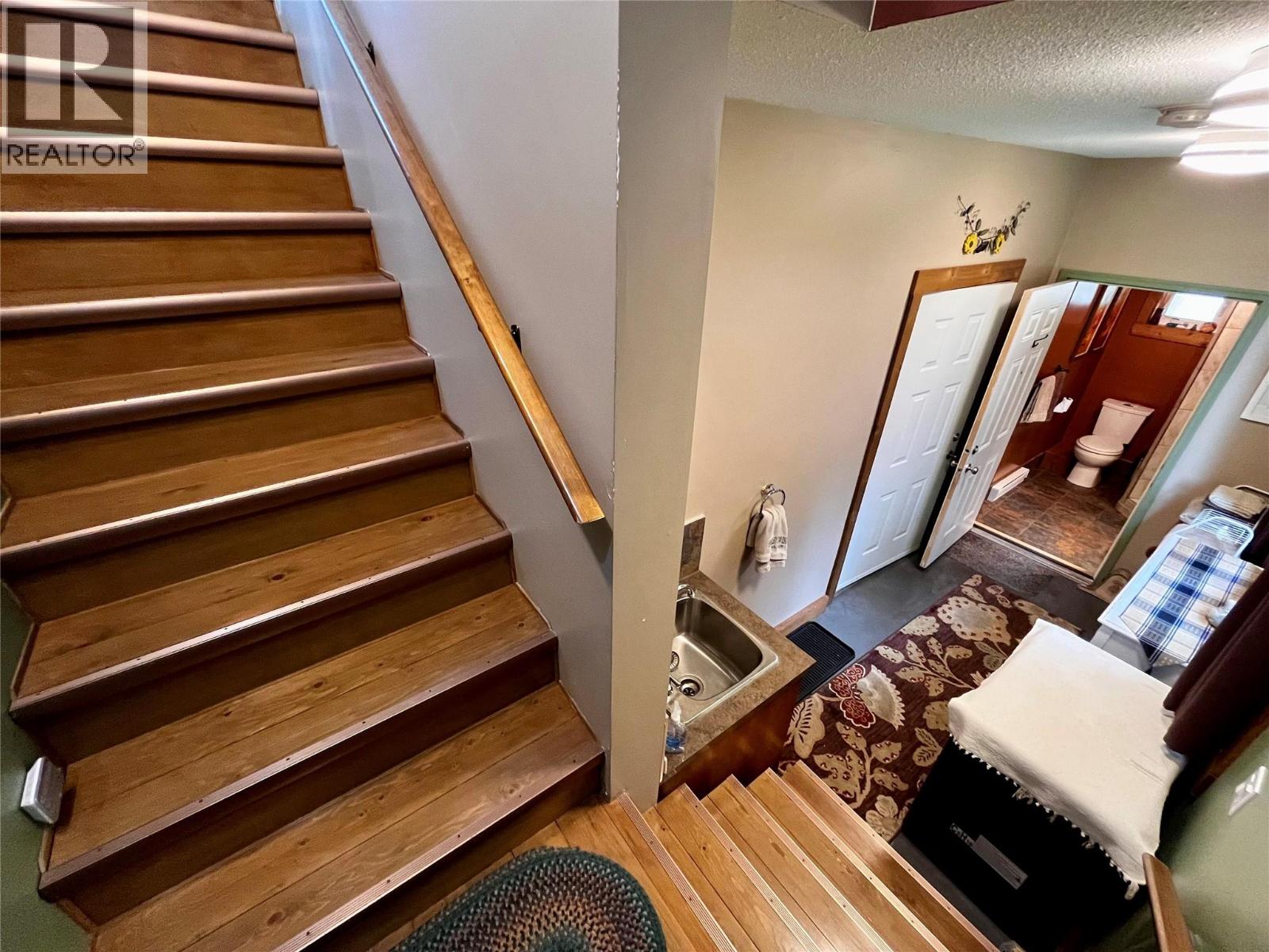 516 Bayview Road - 41