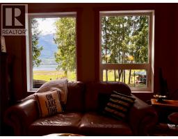 516 Bayview Road, Nakusp, BC V0G1R1 Photo 23