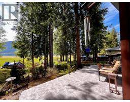 516 Bayview Road, Nakusp, BC V0G1R1 Photo 19