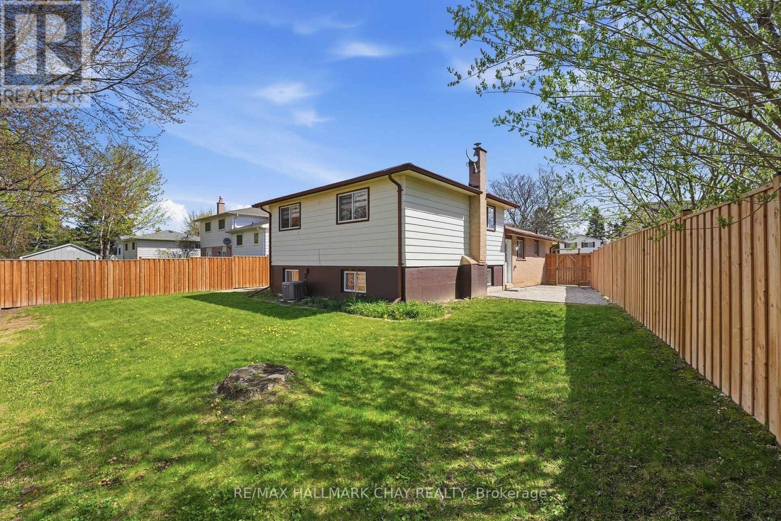 17 HUNTER COURT - 29