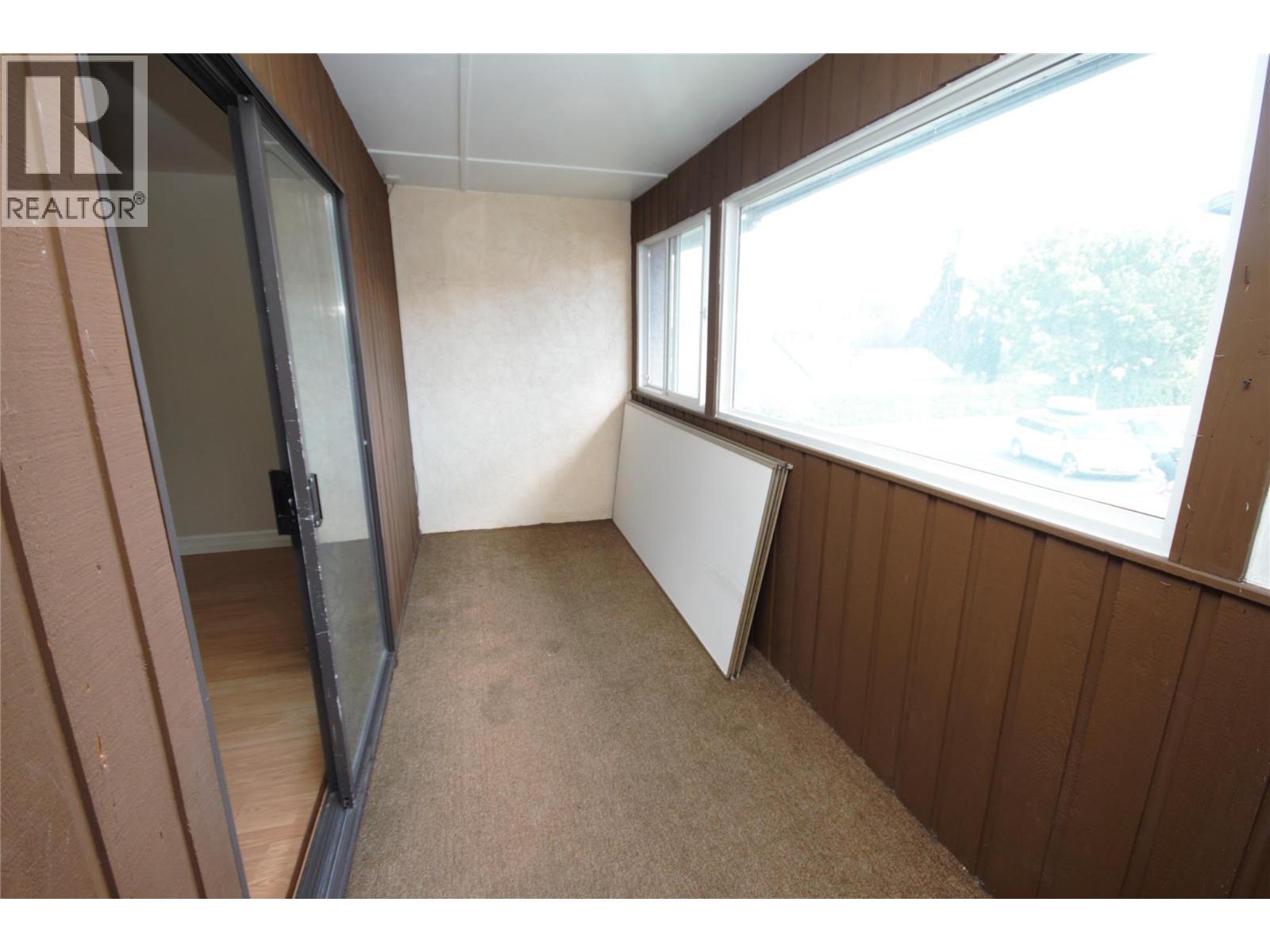 #8 5820 MAIN Street - 25
