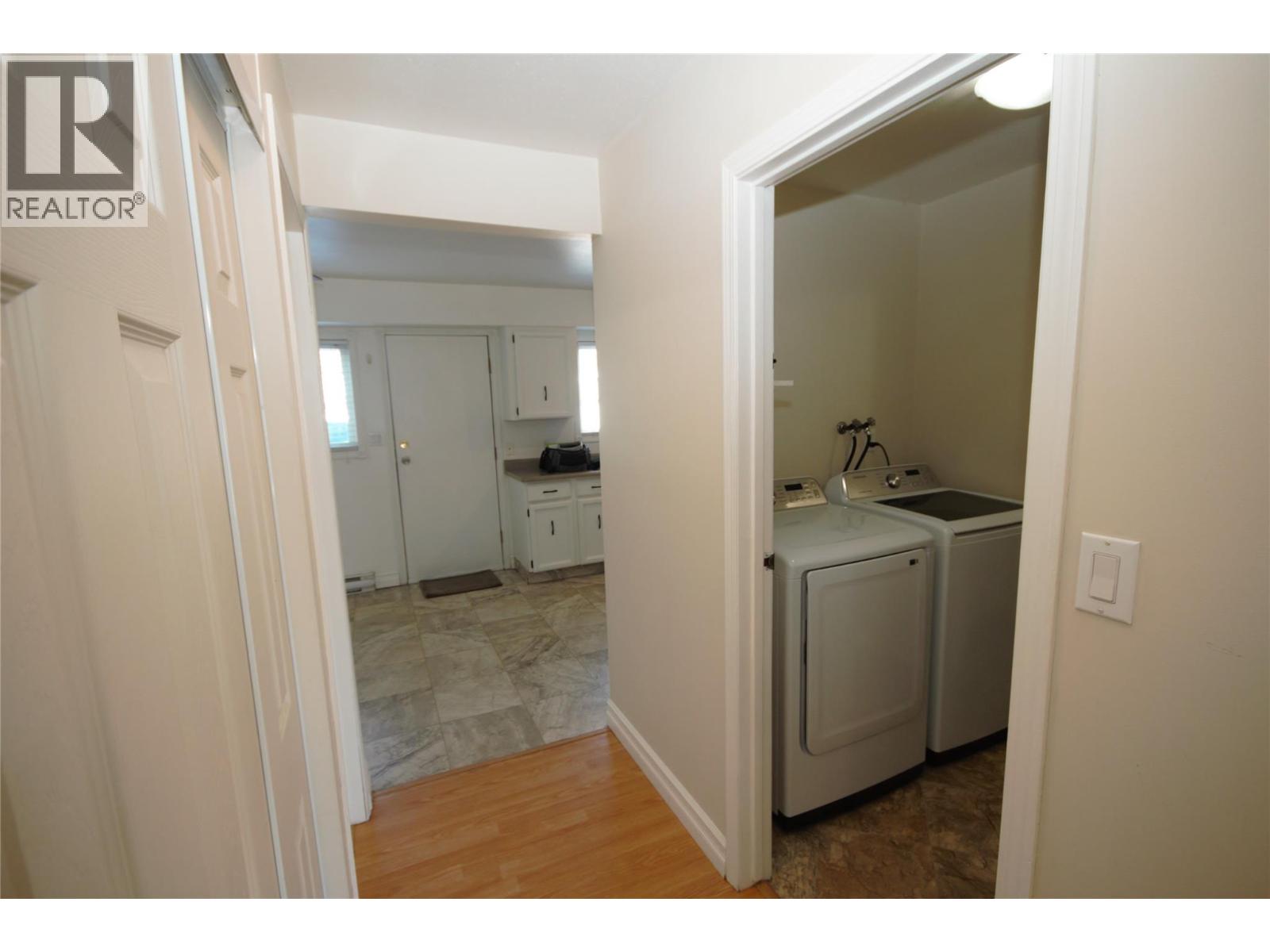 #8 5820 MAIN Street - 11