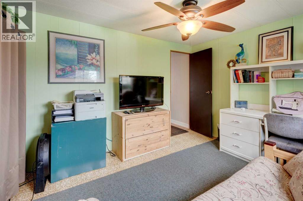 829 Bayview Road - 19