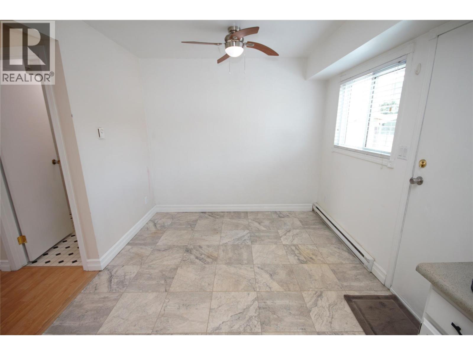 #8 5820 MAIN Street - 21