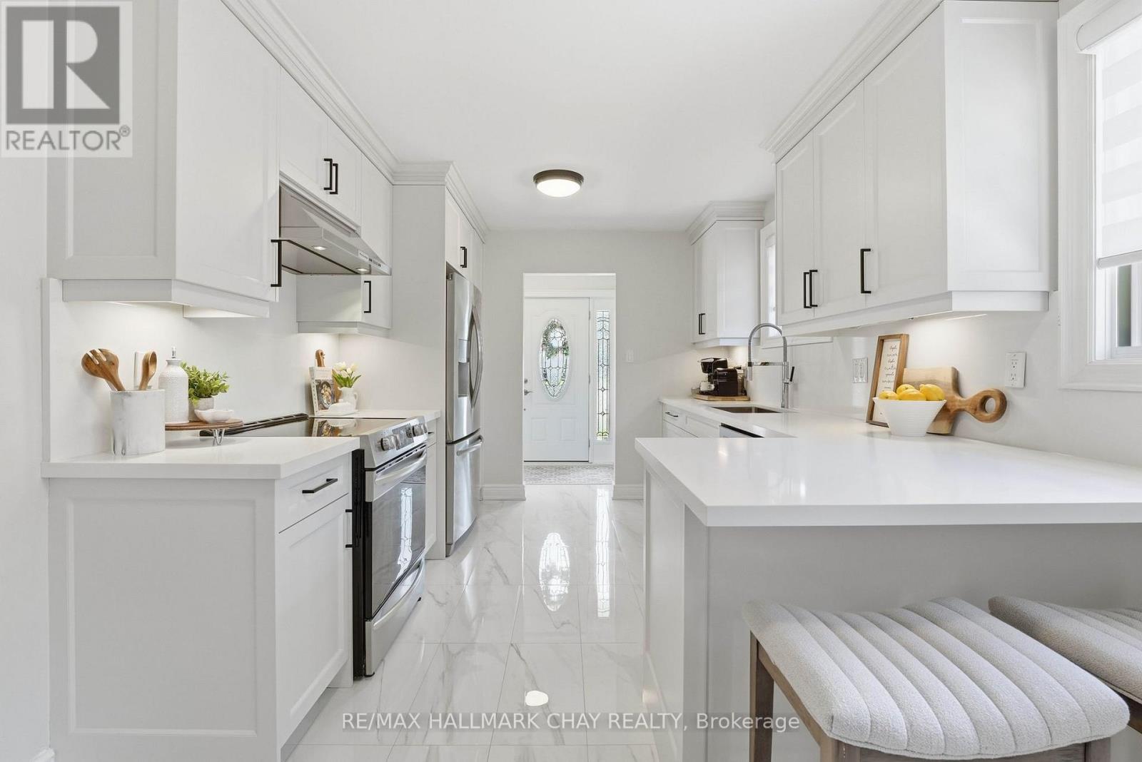 17 HUNTER COURT - 5