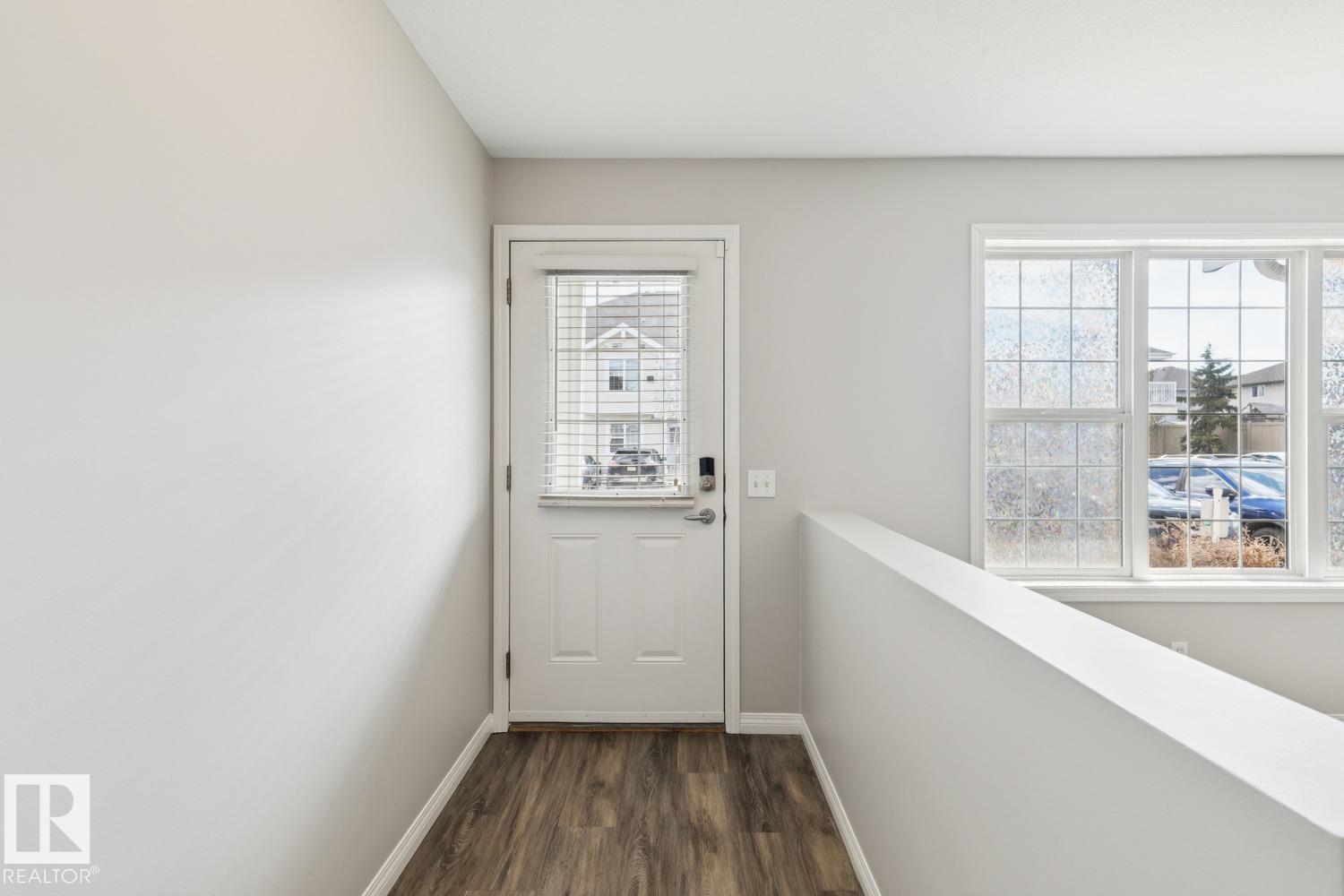 #52 150 EDWARDS DR SW - 10