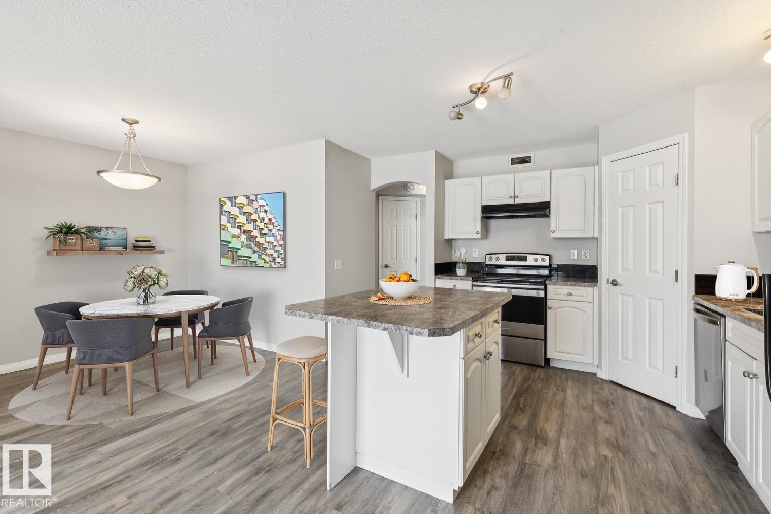 #52 150 EDWARDS DR SW - 2