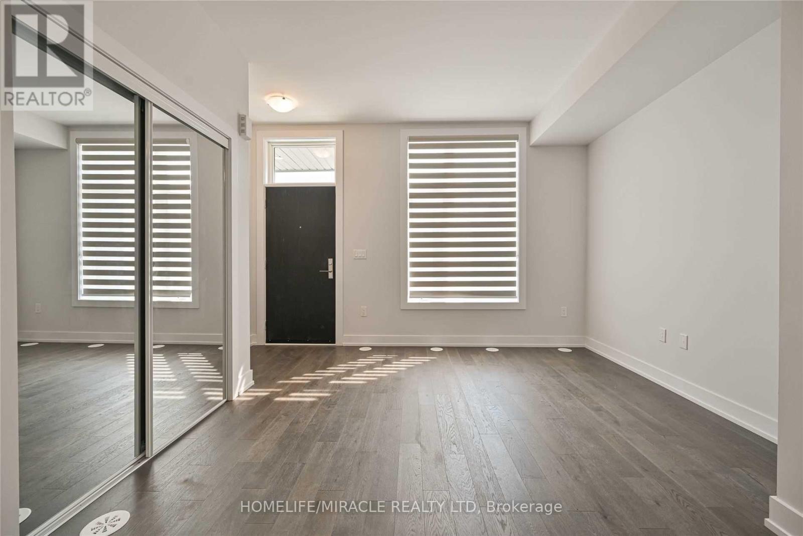 #L122 9570 ISLINGTON AVENUE - 8