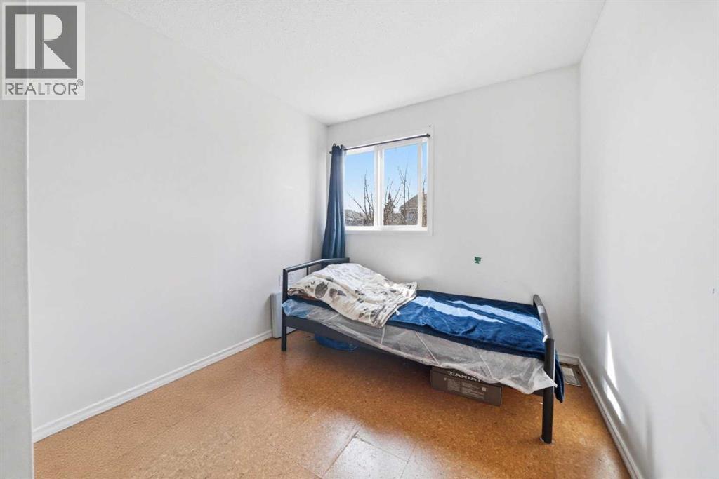 #49 5425 PENSACOLA Crescent SE - 24