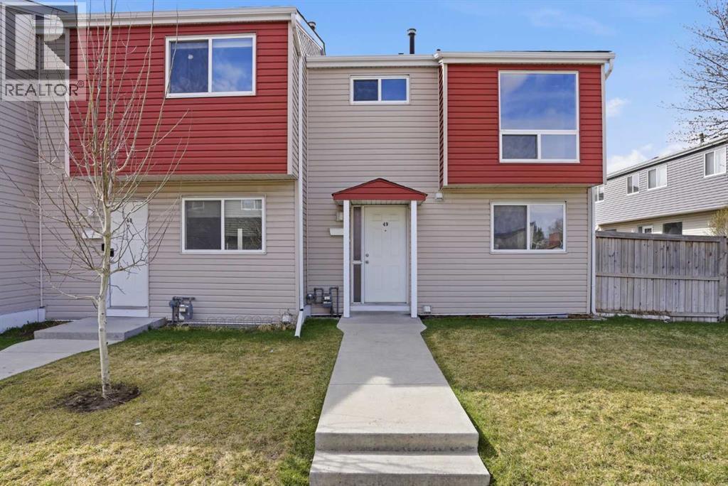 #49 5425 PENSACOLA Crescent SE - 1