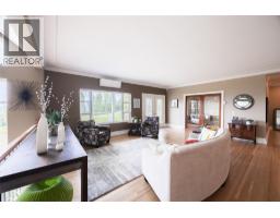 4430 June Springs Road, Kelowna, BC V1W4C8 Photo 24