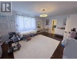 33 Mckenzie Way, Bradford West Gwillimbury, ON L3Z0K1 Photo 14