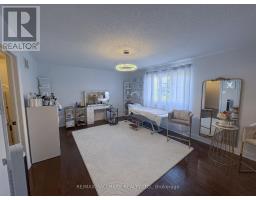 33 Mckenzie Way, Bradford West Gwillimbury, ON L3Z0K1 Photo 15