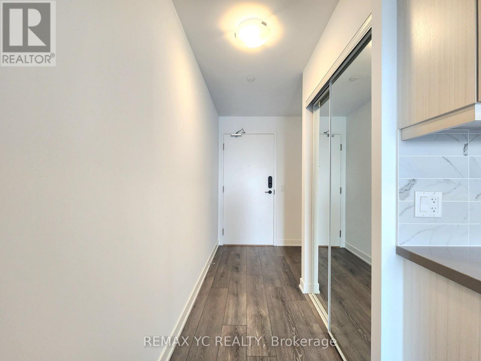 #1407 95 ONEIDA CRESCENT - 16