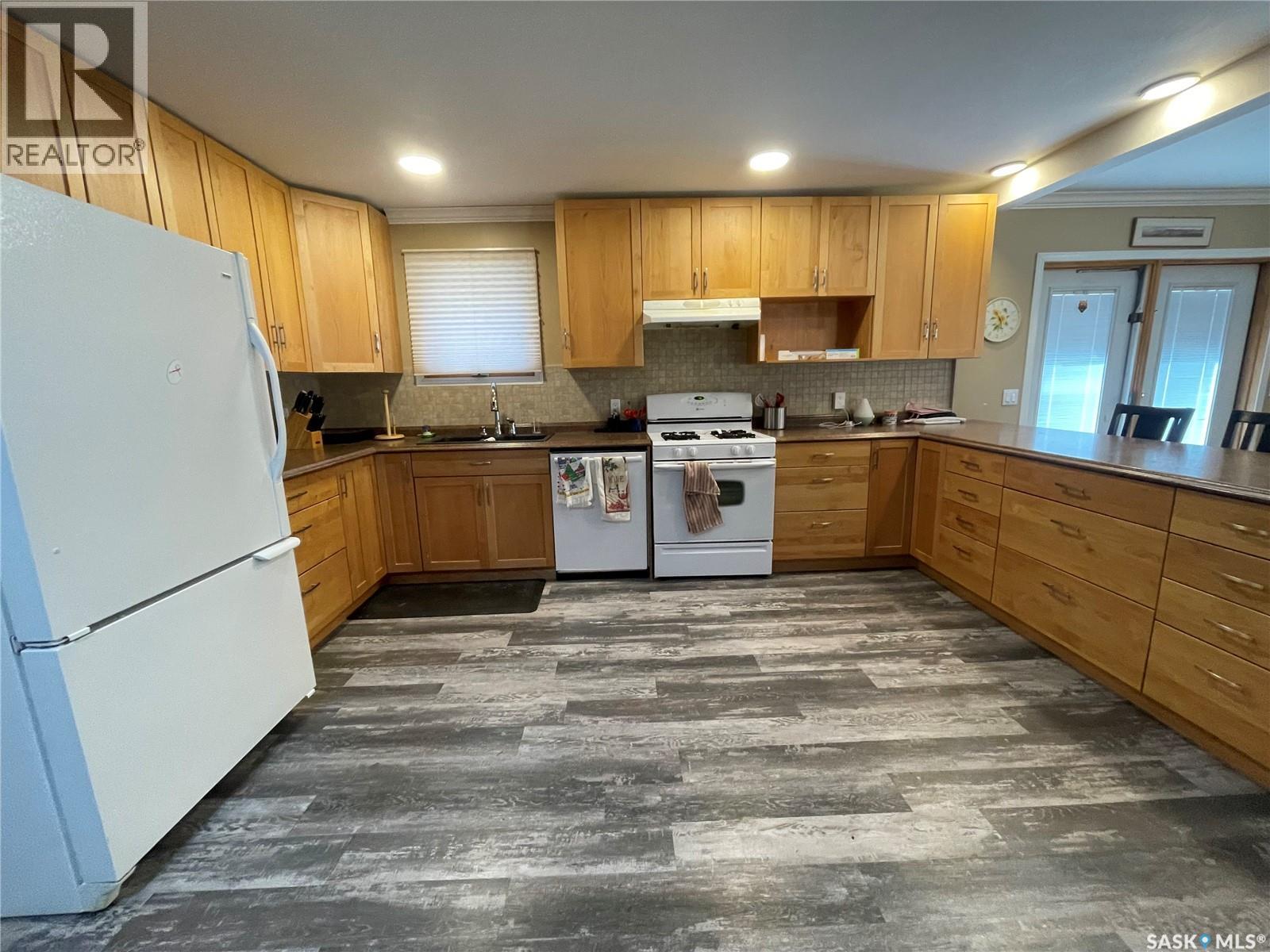 360 Ben Hope STREET - 13