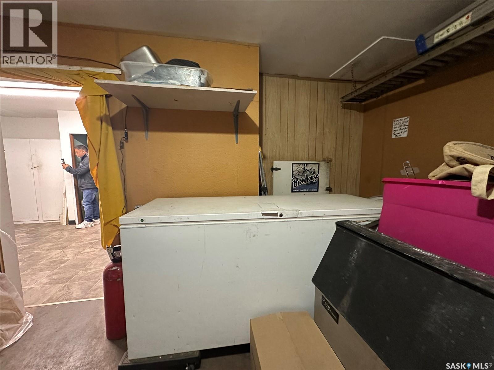 116 Center STREET — photo 14