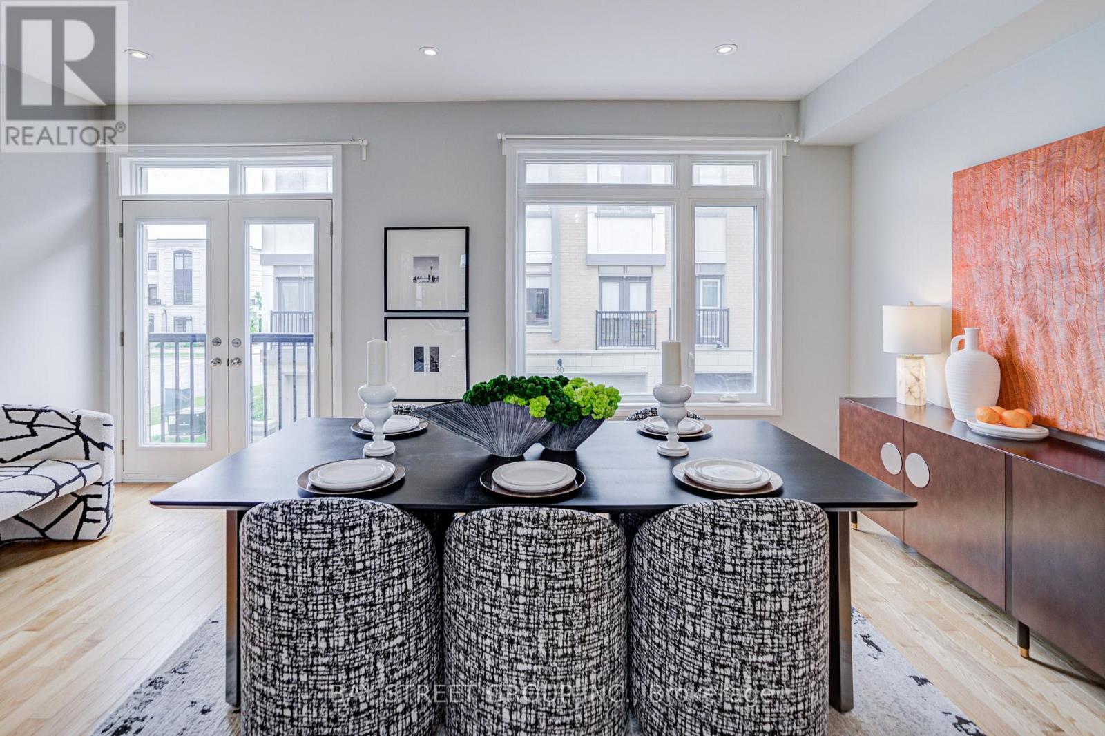 6 TEASEL WAY - 11