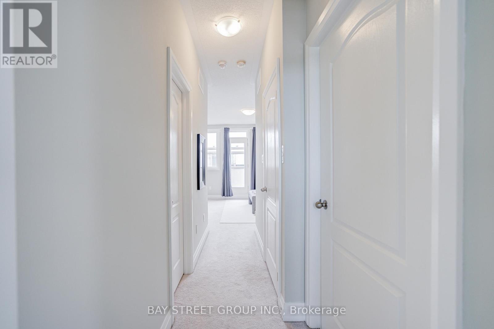 6 TEASEL WAY - 33