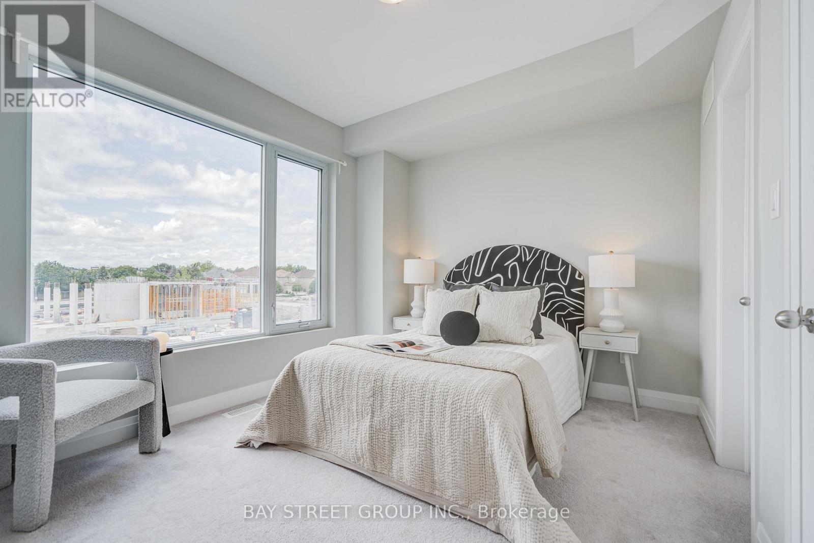 6 TEASEL WAY - 28