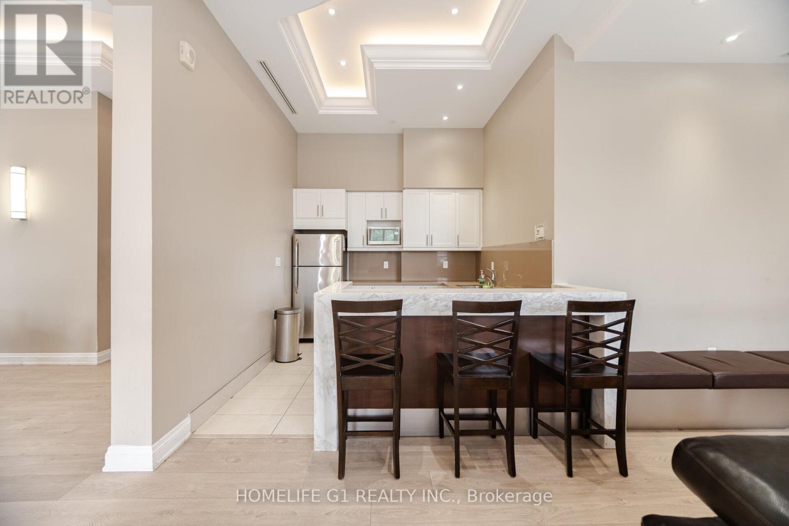 #212 2396 MAJOR MACKENZIE DRIVE - 29