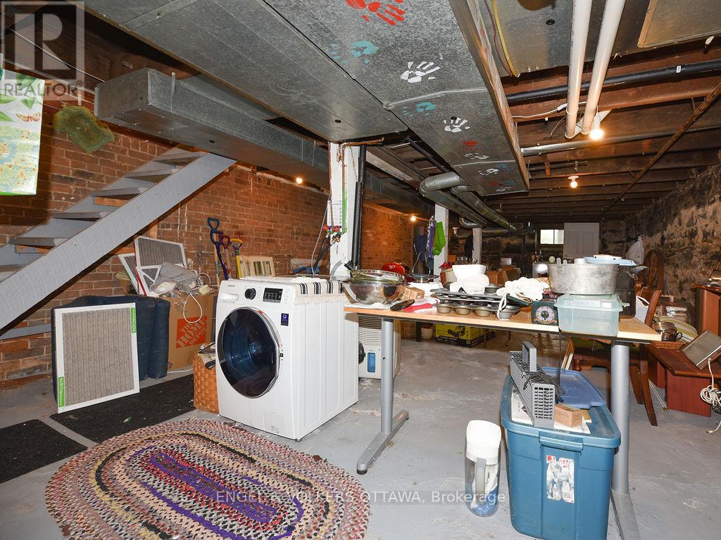 2 Bed, 1 Bath House for Rent in Ottawa – 1 – 81 THIRD AVENUE, Ottawa – MLS# X13472804 - Image 23