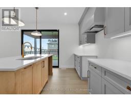 8 Purple Beech Street, Thames Centre, ON N0M2P0 Photo 8