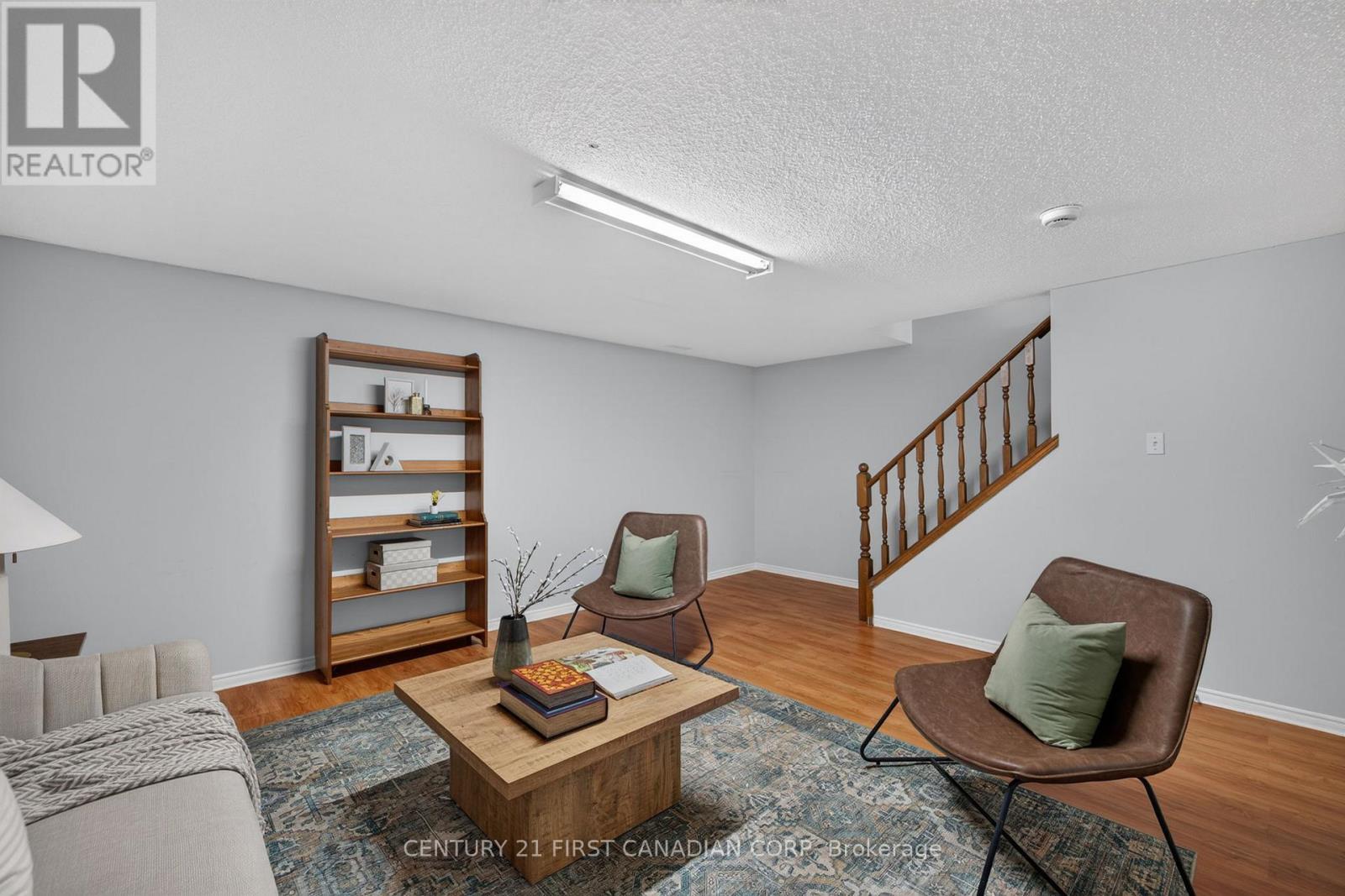 #55 70 CHAPMAN COURT - 31