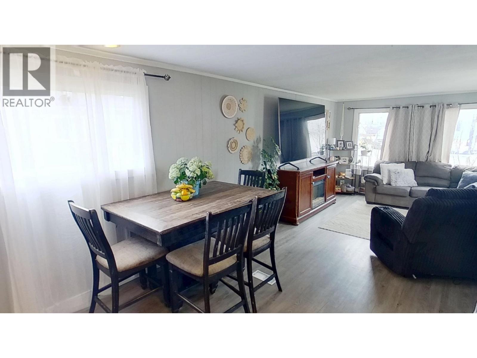 57 634 ELM STREET, Quesnel