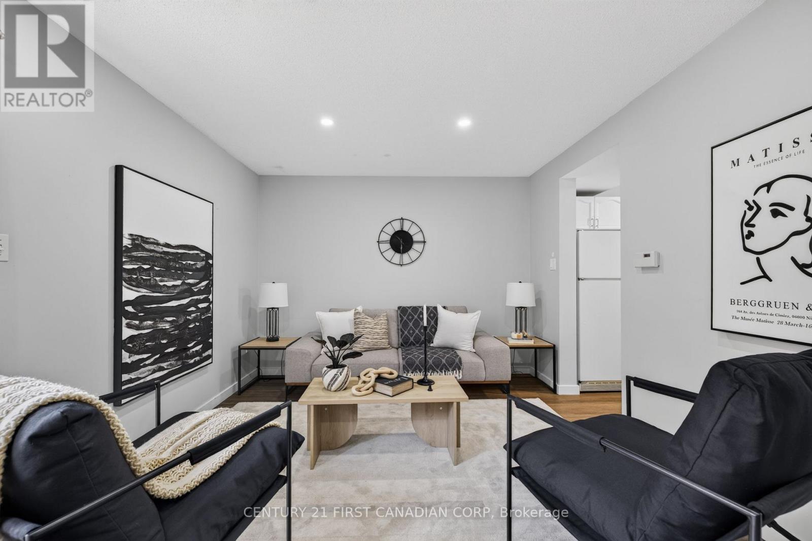 #55 70 CHAPMAN COURT - 6