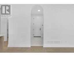 8 Purple Beech Street, Thames Centre, ON N0M2P0 Photo 10
