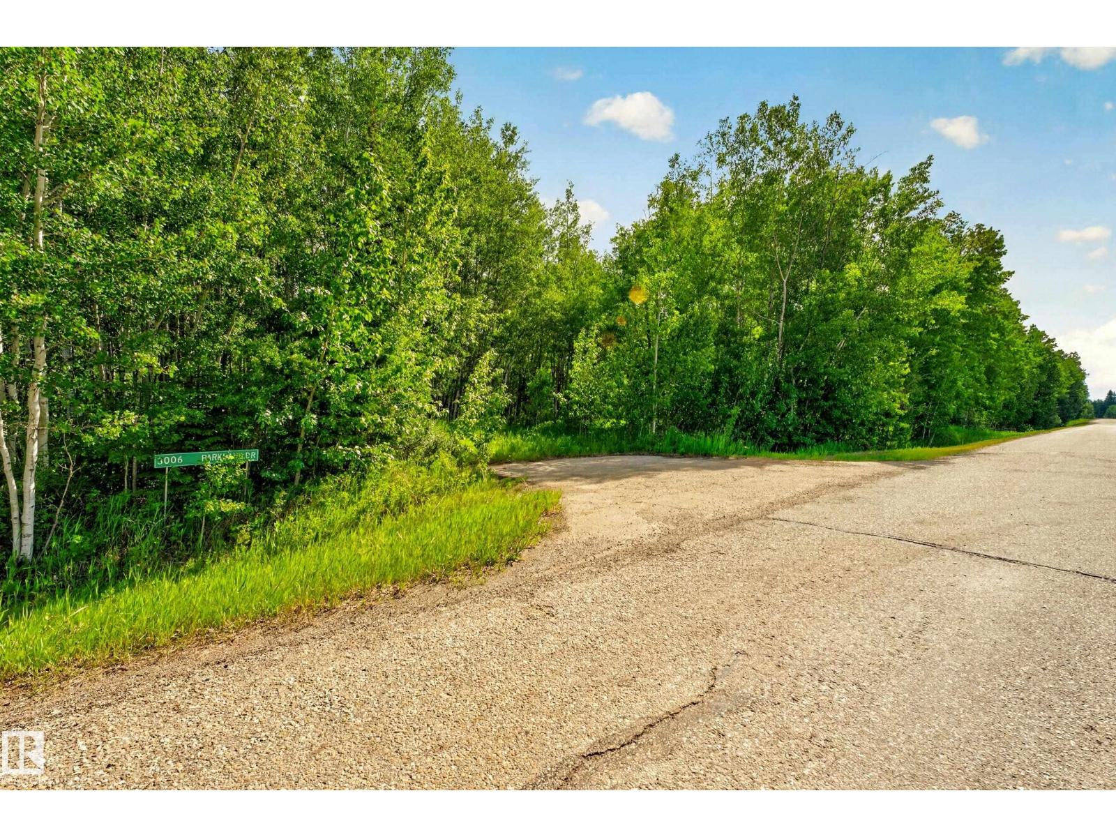 3006 PARKLAND DR - photo 2