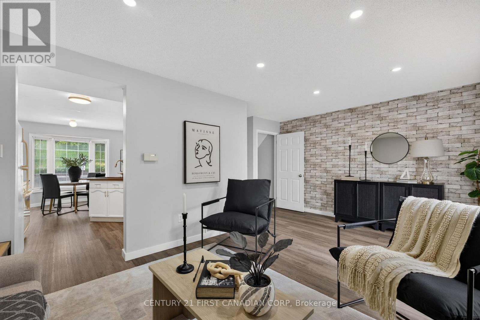 #55 70 CHAPMAN COURT - 9