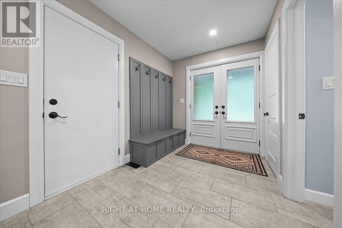 Foyer - Front Entrance