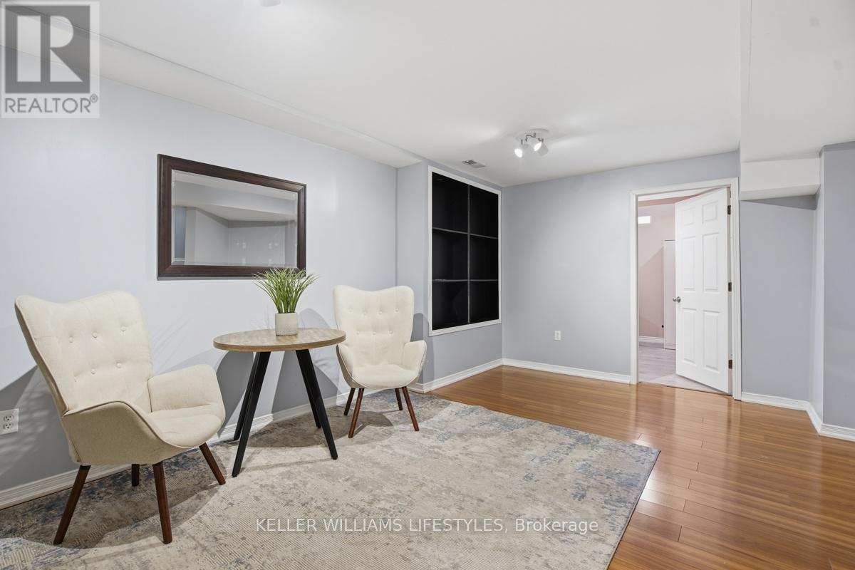 1135 KIMBALL CRESCENT - 27
