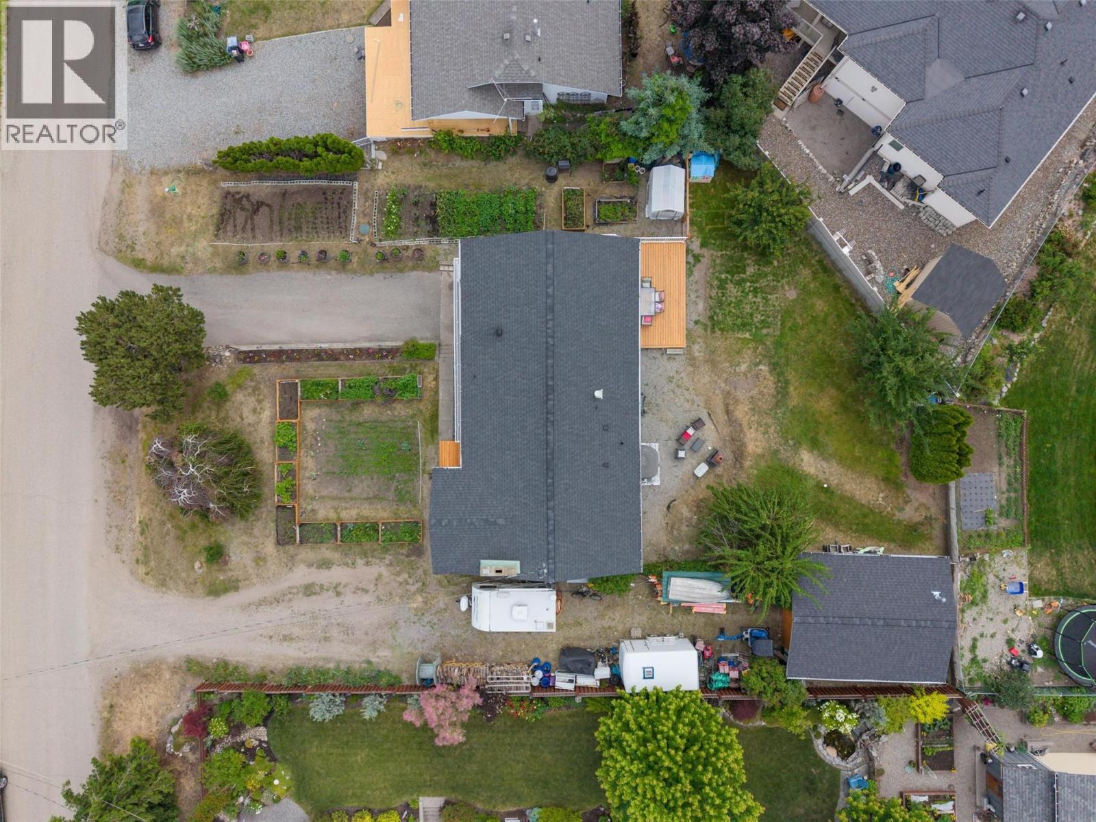 2139 Amundsen Road - 45