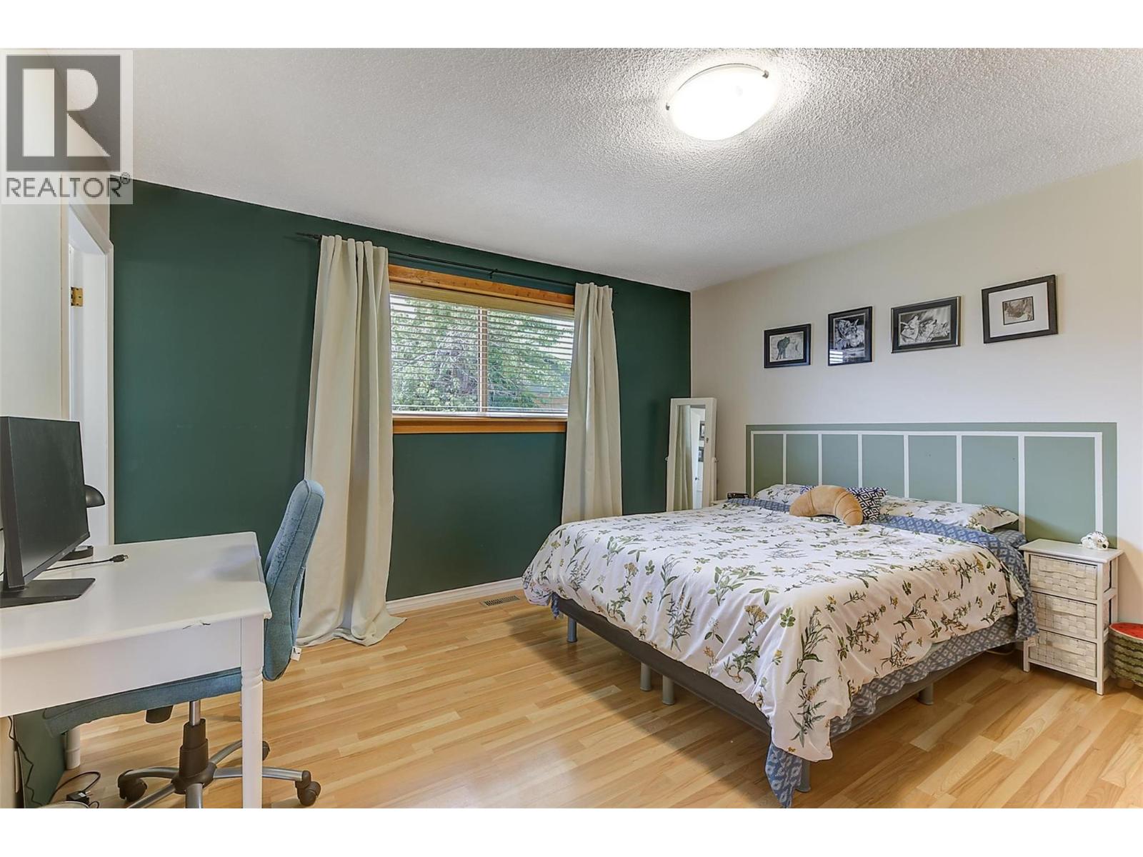 2139 Amundsen Road - 25