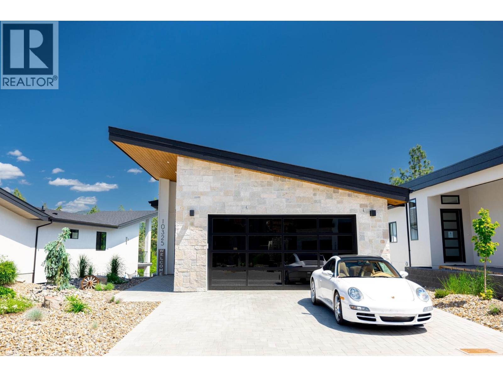 10325 Long Road, Lake Country