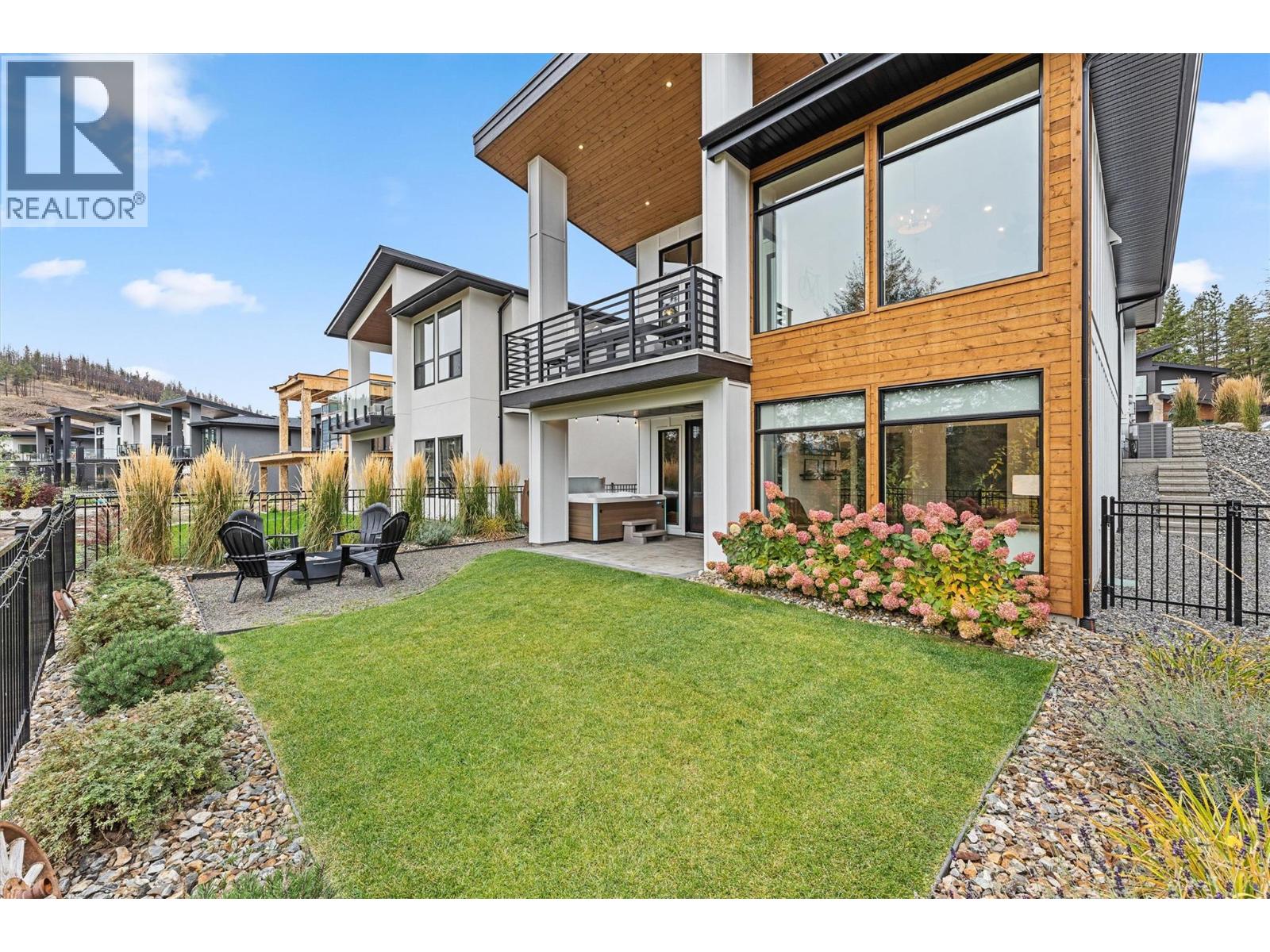 10325 Long Road, Lake Country