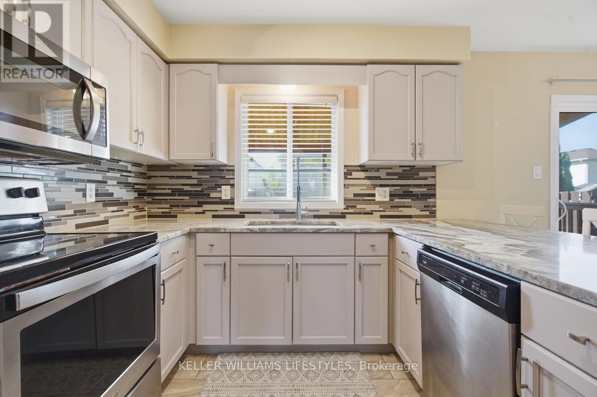 1135 KIMBALL CRESCENT - 15