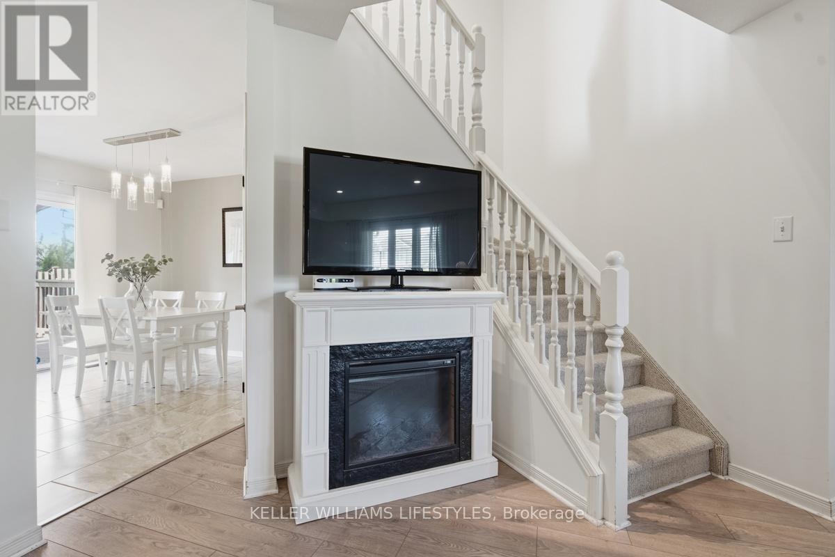 1135 KIMBALL CRESCENT - 11