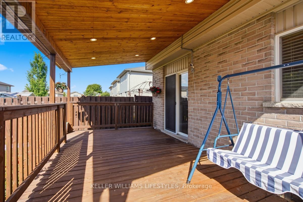 1135 KIMBALL CRESCENT - 35
